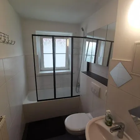 Schoenes Fuer Reisende Und Berufstaetige *